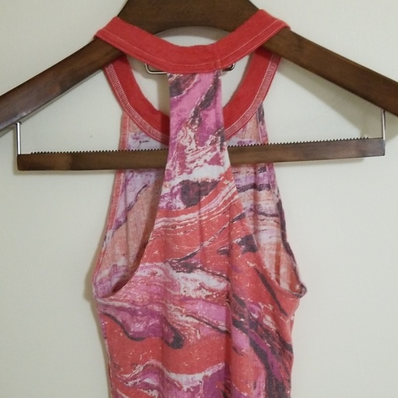 Top - Picture 2 of 4